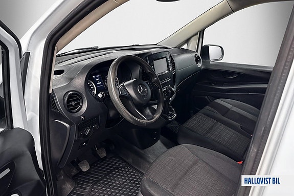 Mercedes-Benz Vito 110 13 of 24