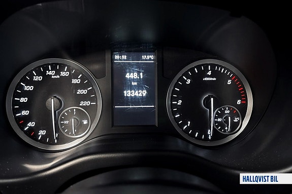 Mercedes-Benz Vito 110 18 of 24