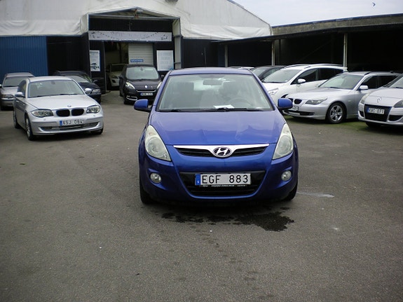 Hyundai i20 3 of 5