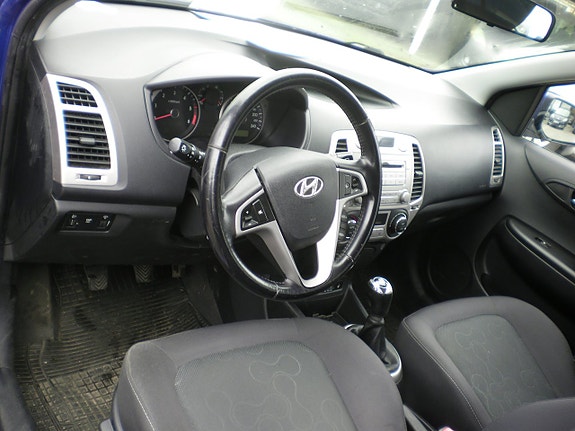 Hyundai i20 6 of 11