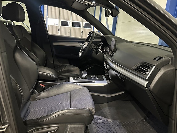 Audi Q5 13 of 24