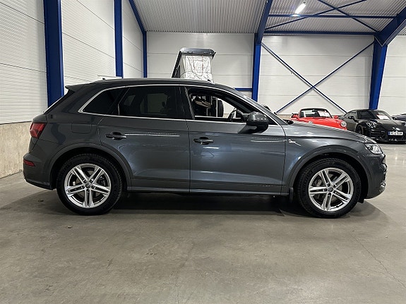 Audi Q5 4 of 5