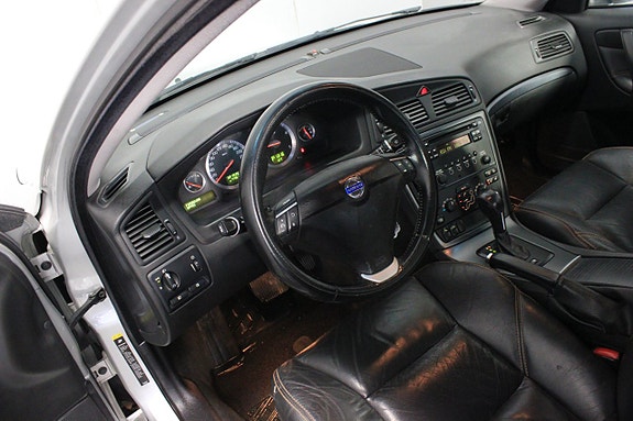 Volvo S60 16 of 17