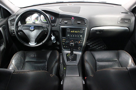 Volvo S60 12 of 17