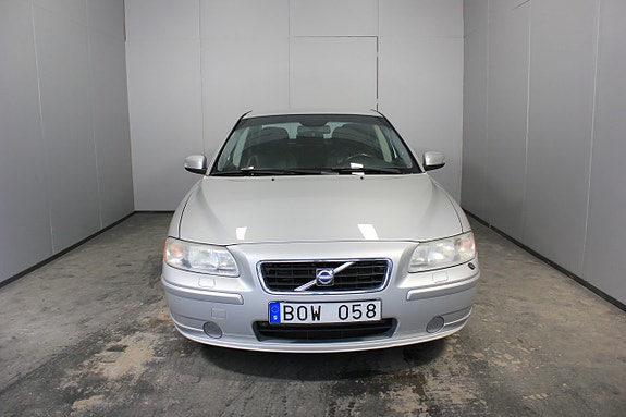 Volvo S60 5 of 5