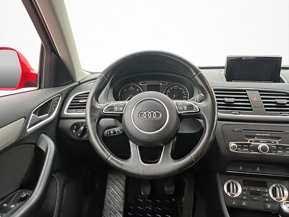 Audi Q3 11 of 29