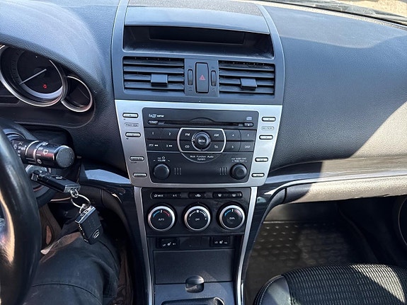 Mazda 6 11 of 20