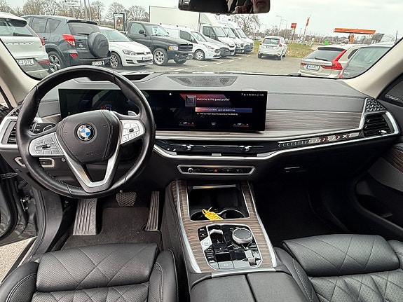 BMW X7 14 of 21