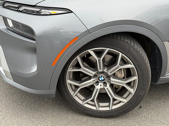 BMW X7 10 of 21
