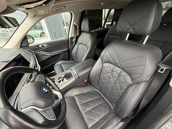 BMW X7 11 of 21
