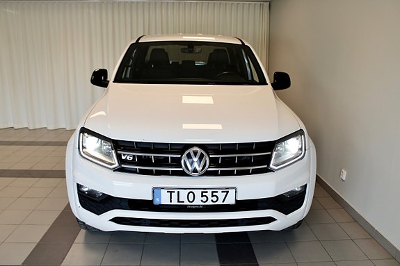 Volkswagen Amarok 2 of 5