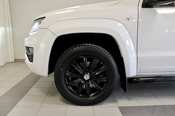 Volkswagen Amarok 3 of 5