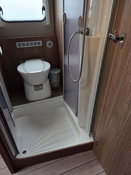 Knaus Südwind 750 UFK Scandinavien selection 16 of 20