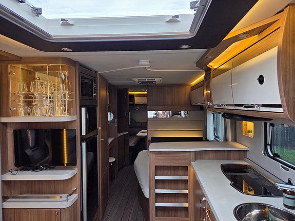 Knaus Südwind 750 UFK Scandinavien selection 5 of 20