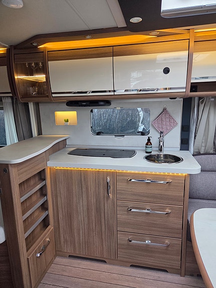 Knaus Südwind 750 UFK Scandinavien selection 6 of 20