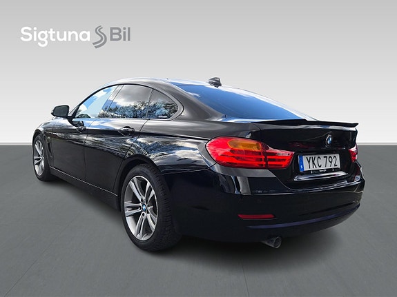 BMW 418d 4 of 5