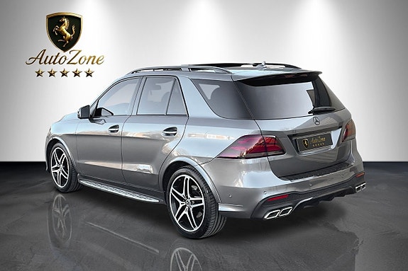 Mercedes-Benz GLE350 d 3 of 5