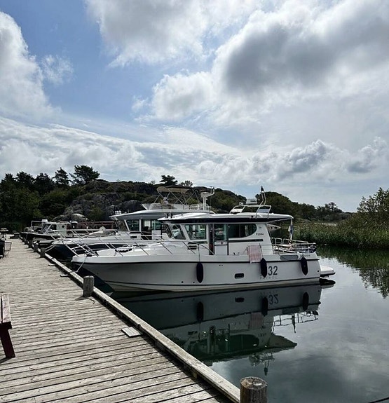 Nord Star 32 Patrol / Yanmar 2x370 hk / 2015 / 14 497 kr/mån 11 of 12
