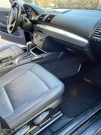 BMW 118i 11 of 11