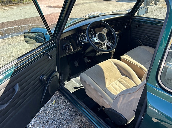 Austin Mini 9 of 10