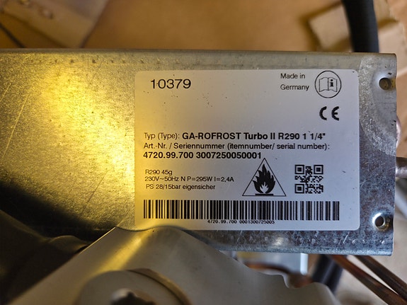 Product image 2 of 3