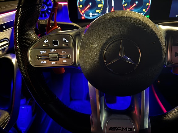 Mercedes-Benz CLA250 14 of 15