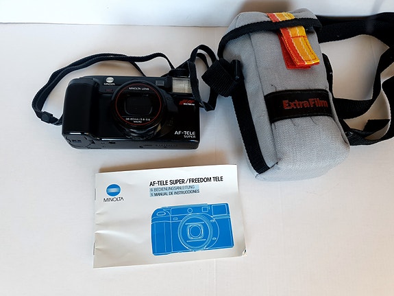 Retro - Minolta AF-Tele Super kompaktkamera svart