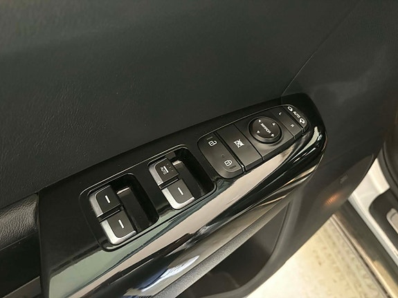 Kia Sportage 18 of 25
