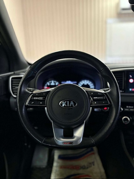 Kia Sportage 13 of 25