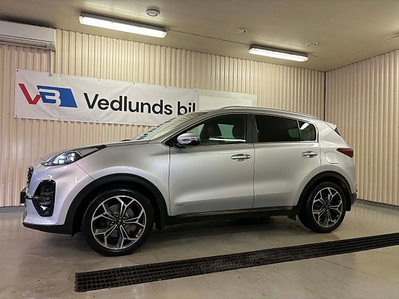 Kia Sportage 2 of 5
