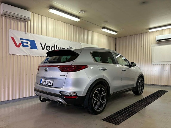 Kia Sportage 3 of 5