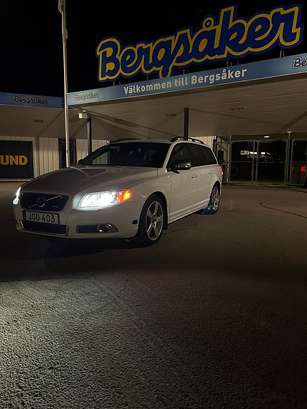 Volvo V70 5 of 8