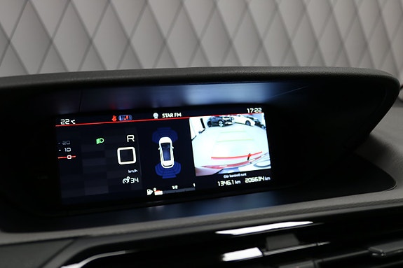 Citroen C4 Picasso 11 of 22