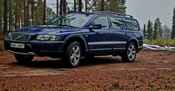Volvo XC70 4 of 5