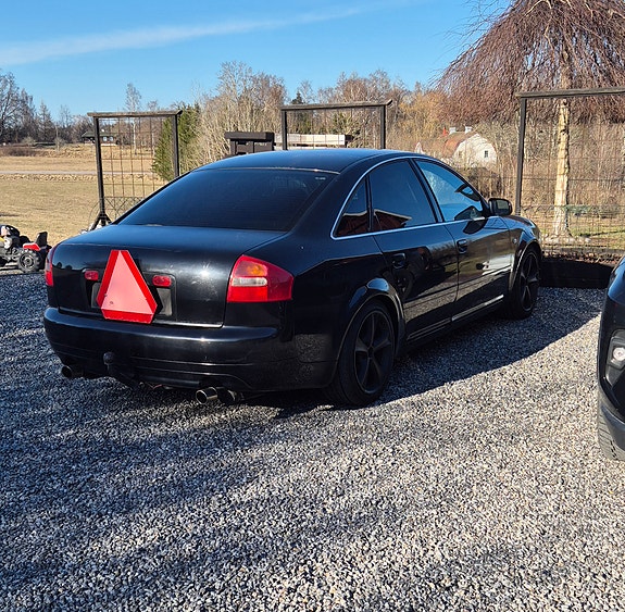 Audi A6 3 of 3