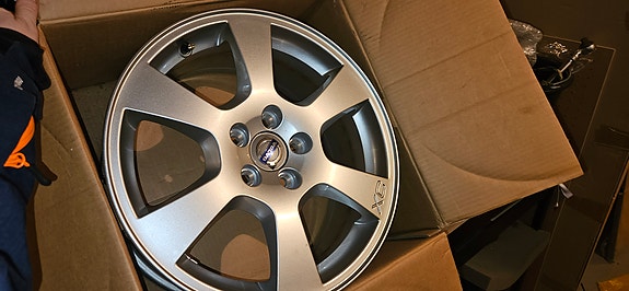 Product image 3 of 9