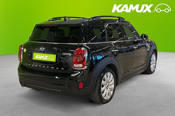 MINI Countryman SE 4 of 5