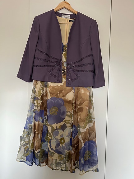 Product image 11 of 17