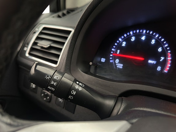 Toyota Avensis 25 of 26
