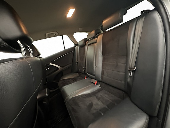 Toyota Avensis 17 of 26