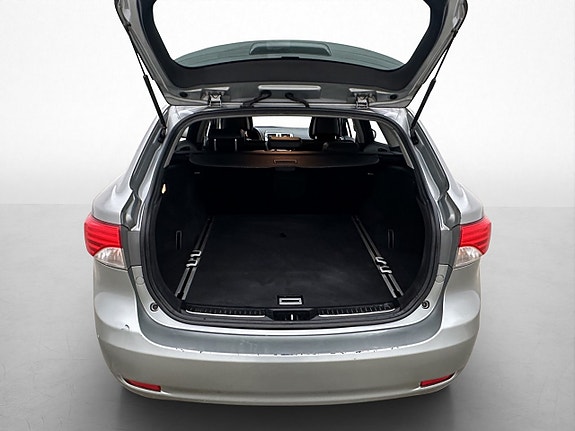 Toyota Avensis 26 of 26