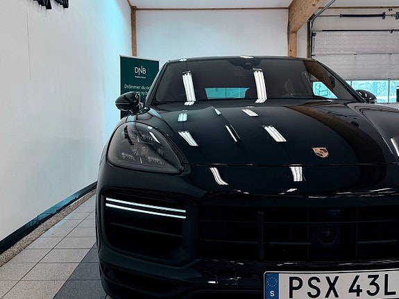 Porsche Cayenne Turbo GT 23 of 30