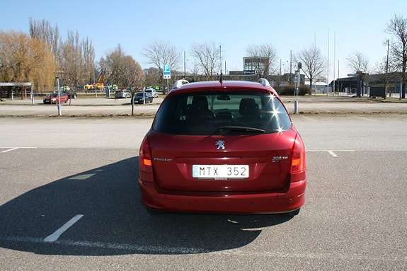 Peugeot 308 SW 6 of 14