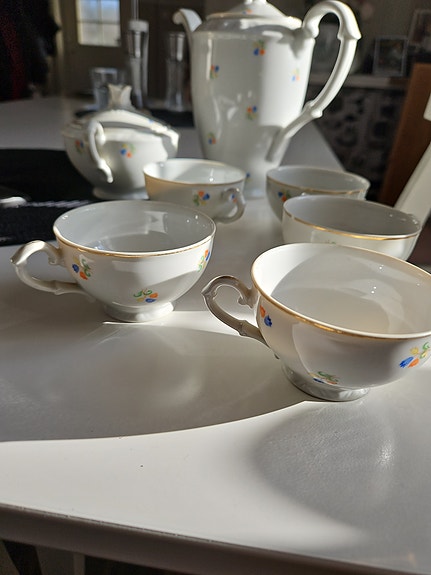 Product image 2 of 6