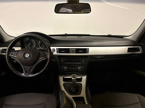BMW 318d 19 of 19