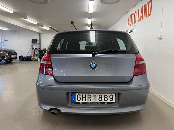 BMW 118d 12 of 27
