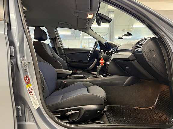 BMW 118d 19 of 27