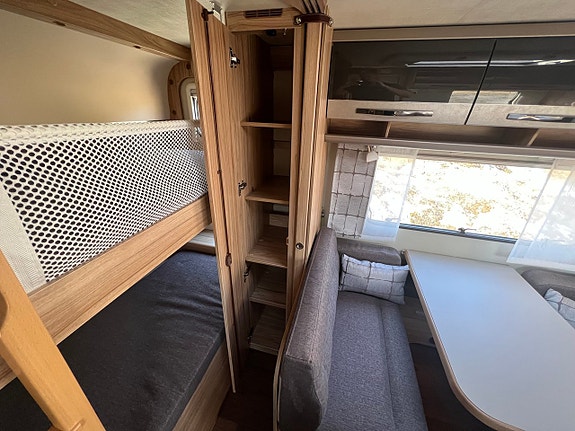 Eriba Nova 560 GL 60 Jahre 13 of 14