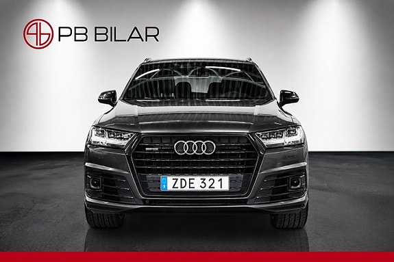Audi Q7 4 of 27