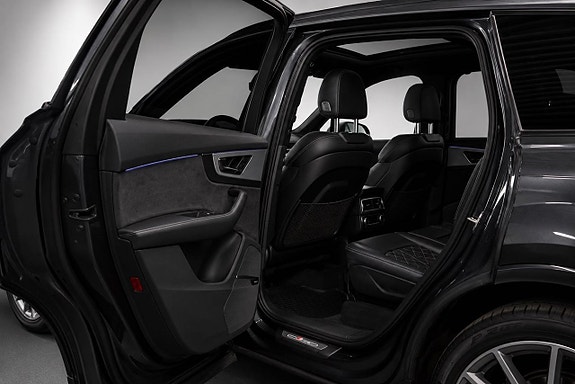 Audi Q7 12 of 27
